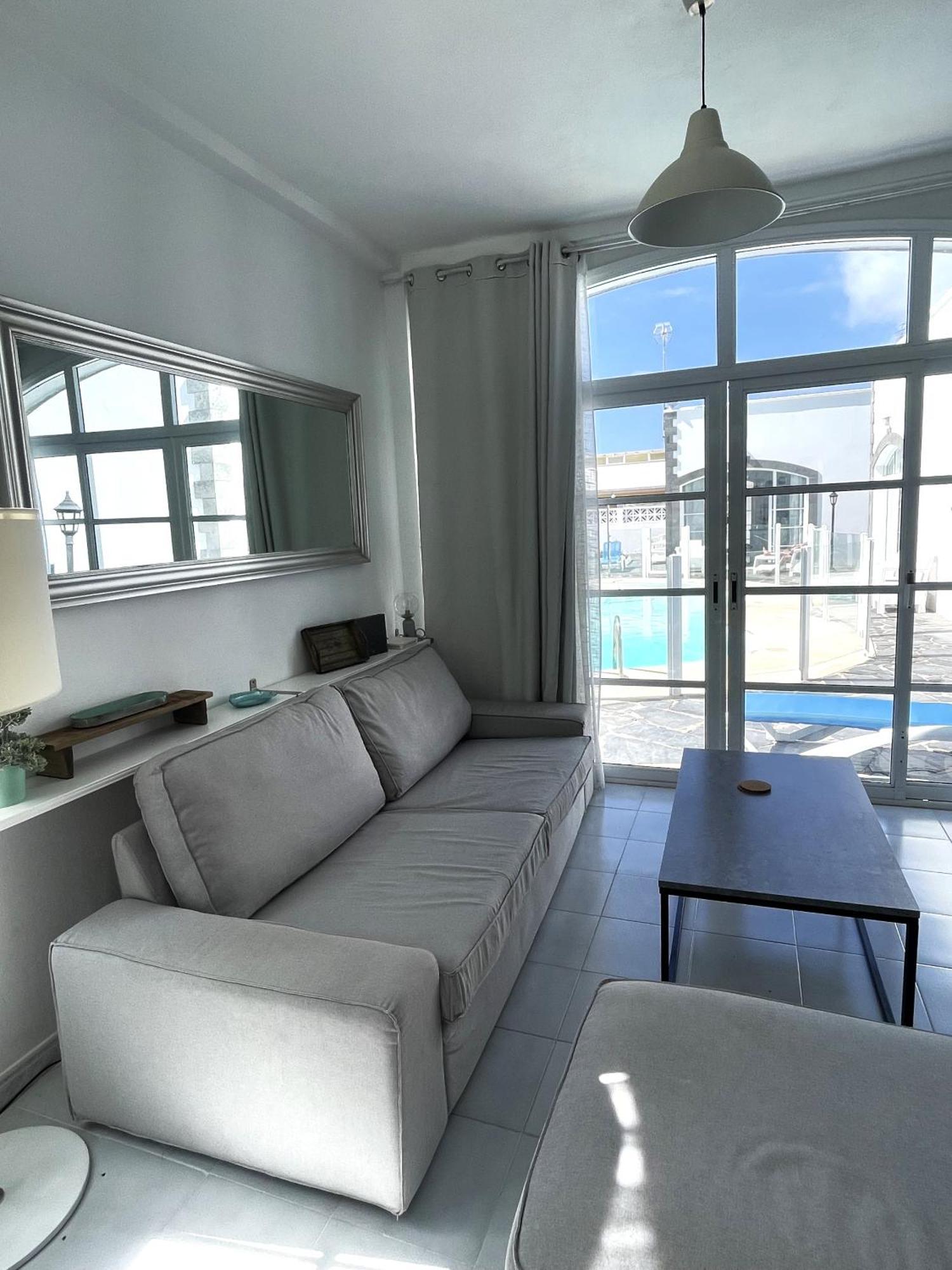 Lovely Villa - Pool Front, Private Roof Terrace, Wifi Fiber Optic Corralejo Kültér fotó